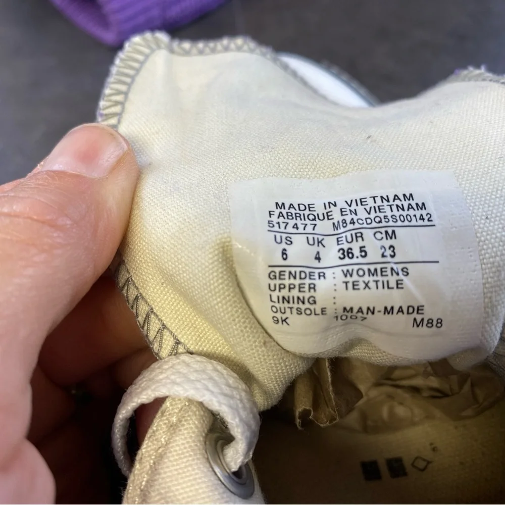 VTG Converse Retro Gray High-Top Sneakers with Purple Legwarmers  size 6 - Picture 10 of 10